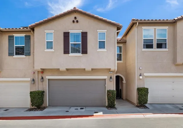 Homes for sale in Vista, CA | 1374 Palo Verde Wy, Vista, CA 92083 | MLS# NDP2601542