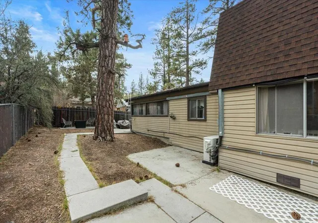 26th image of 112 E Mojave Blvd, Big Bear, CA 92314 | MLS# 219143377DA