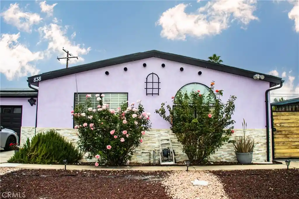 Single family home for sale at 838 W Brockton, Redlands, CA 92374 | MLS# PW26034752