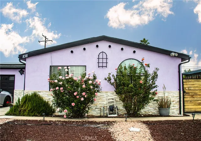Homes for sale in Redlands, CA | 838 W Brockton, Redlands, CA 92374 | MLS# PW26034752