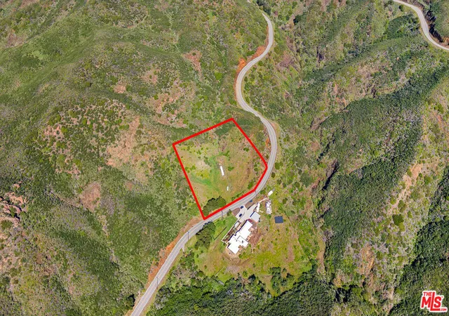 Photo 4 of Land for sale at 35099 Mulholland Hwy, Malibu, CA 90265 | MLS# 26652737 | Listing updated on 2026-09-24