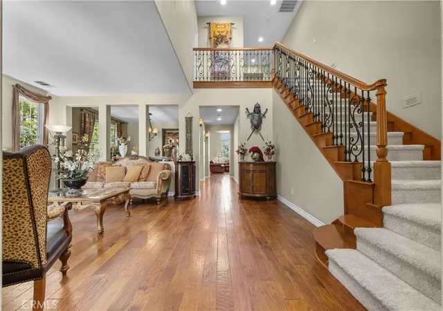 5th image of 26846 Pine Hollow Ct, Valencia, CA 91381 | MLS# SR26025893