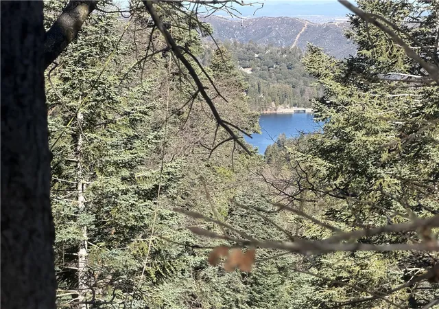 2nd image of 24989 Highland, Crestline, CA 92325 | MLS# IG26036112