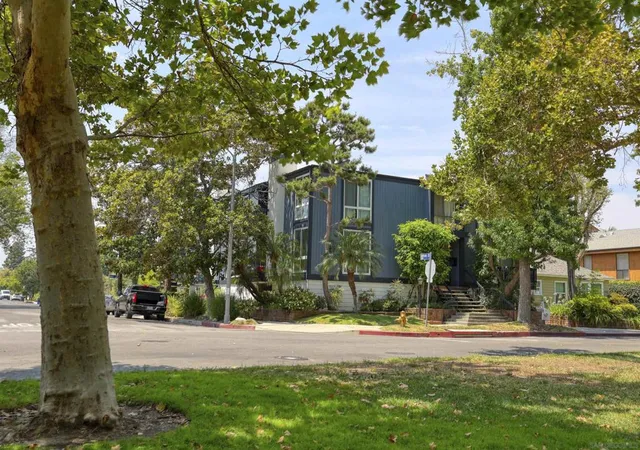 30th image of 5003 Westpark Dr #203, Valley Village, CA 91601 | MLS# 260003830SD