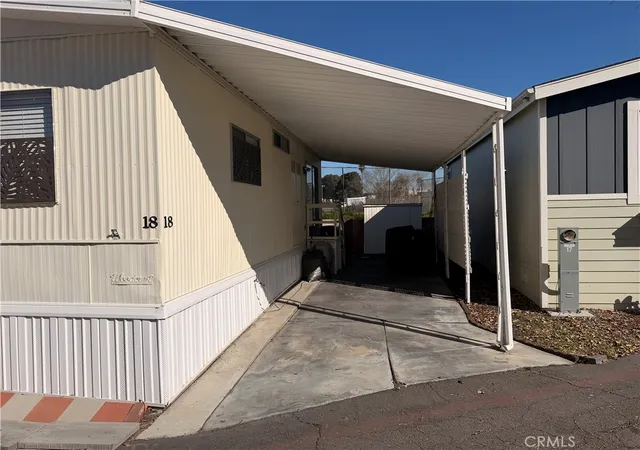 Homes for sale in Huntington Beach, CA | 17261 Gothard #18, Huntington Beach, CA 92647 | MLS# RS26036357