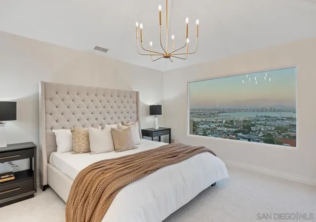 5th image of 3235 Harbor View Dr, San Diego, CA 92106 | MLS# 260003852SD