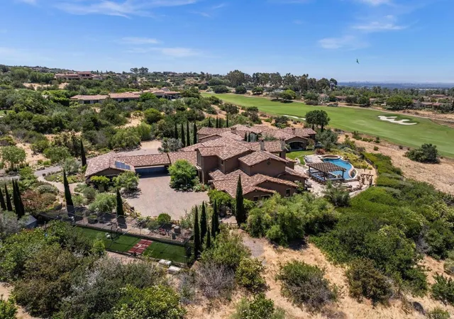 3rd image of 8287 Run Of The Knolls, San Diego, CA 92127 | MLS# NDP2601563