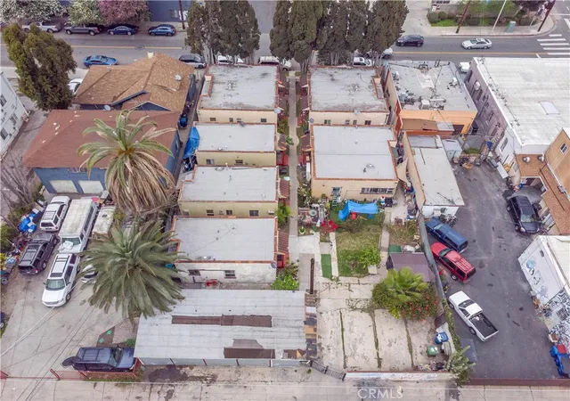 5th image of 2626 Idell St, Los Angeles, CA 90065 | MLS# PV26034273