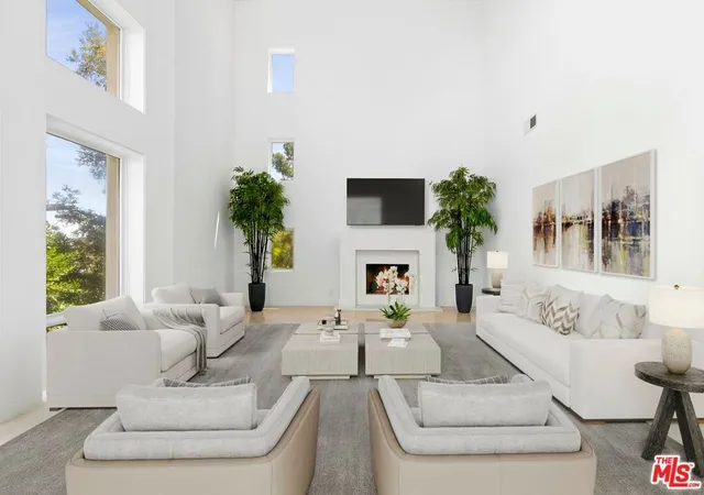 5th image of 14435 Mulholland Dr, Los Angeles, CA 90077 | MLS# 26652217