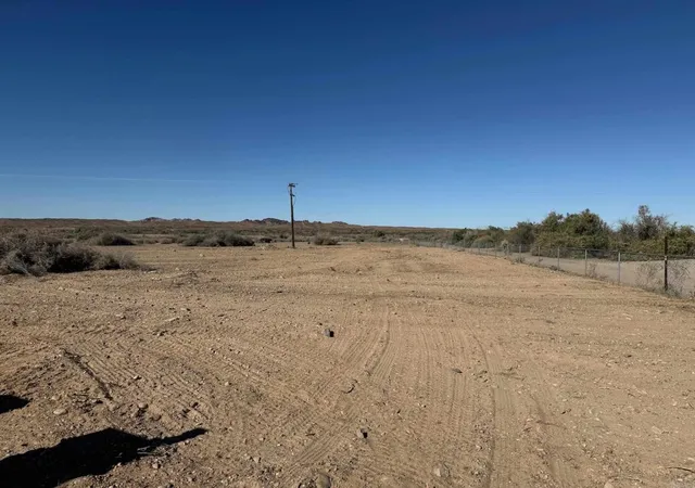 2nd image of 2657 Rio Hacienda Wy, Palo Verde, CA 92266 | MLS# PTP2601282