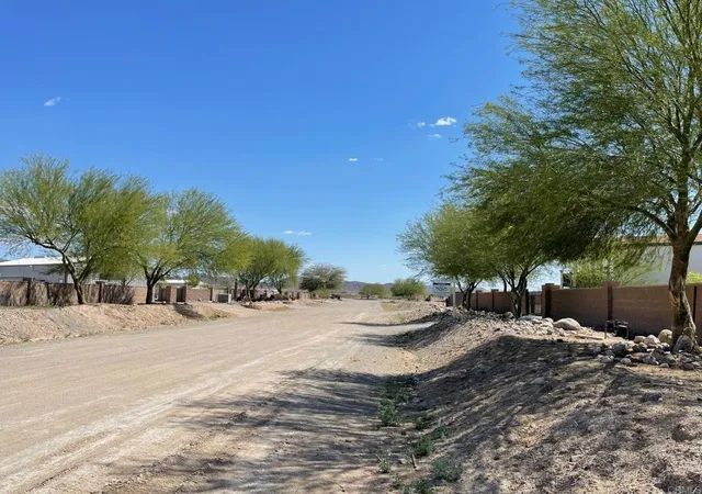 3rd image of 2657 Rio Hacienda Wy, Palo Verde, CA 92266 | MLS# PTP2601282