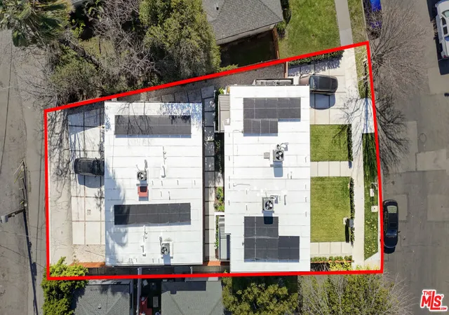 2nd image of 6422 Hanna Ave, Woodland Hills, CA 91303 | MLS# 26653751