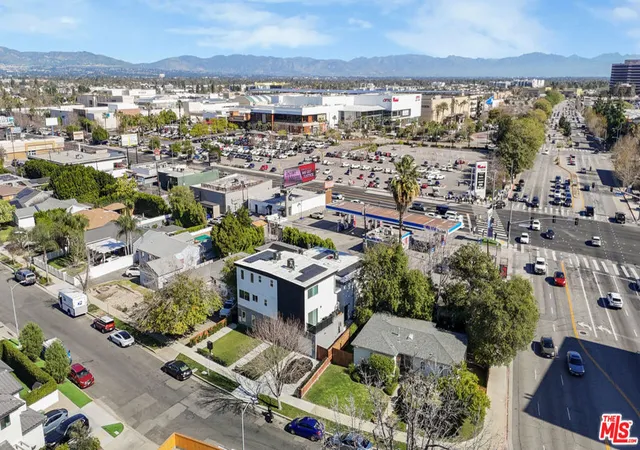 4th image of 6422 Hanna Ave, Woodland Hills, CA 91303 | MLS# 26653751