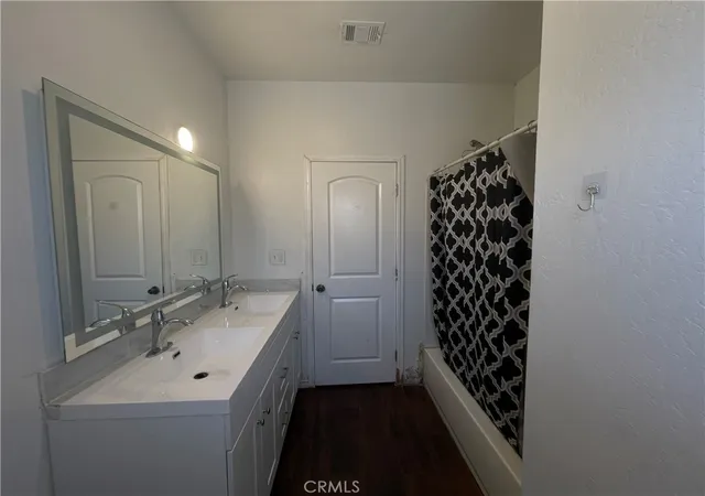 Homes for sale in Bakersfield, CA | 1012 Feliz, Bakersfield, CA 93307 | MLS# DW26036886