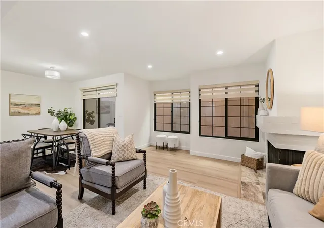 Photo 2 of Condo for sale at 441 E San Jose #111, Burbank, CA 91501 | MLS# AR26036958 | Listing updated on 2026-10-03