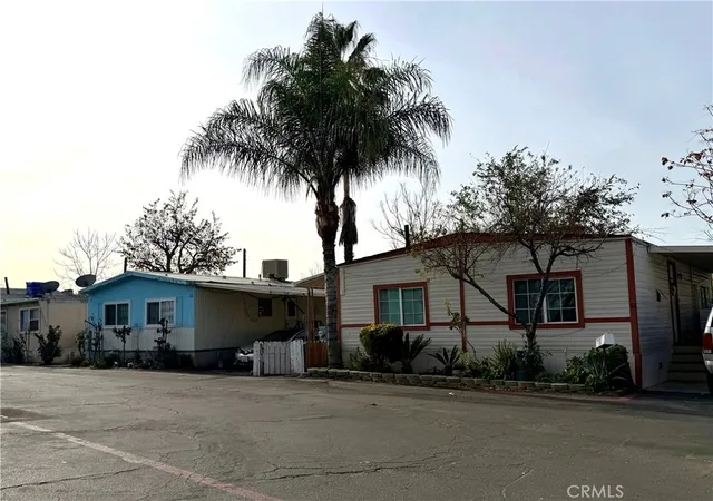 Homes for sale in Newhall, CA | 24833 Railroad, Newhall, CA 91321 | MLS# CV26037020