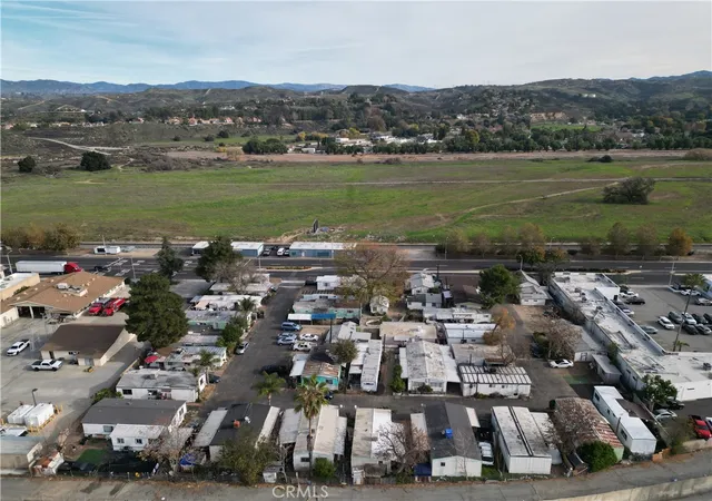Homes for sale in Newhall, CA | 24833 Railroad, Newhall, CA 91321 | MLS# CV26037020
