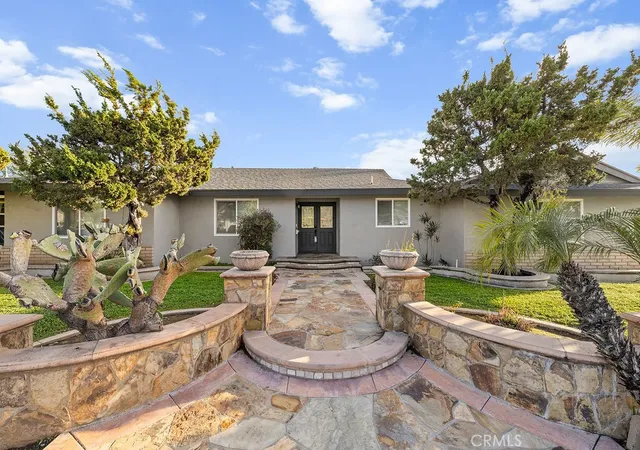Photo 1 of Sale Pending at 928 E Meats, Orange, CA 92865 | MLS# NP26035218 | Listing updated on 2026-04-29