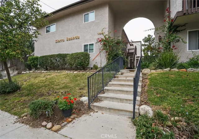 Homes for sale in Canyon Country, CA | 17847 Beneda Ln #4, Canyon Country, CA 91351 | MLS# SR26027990