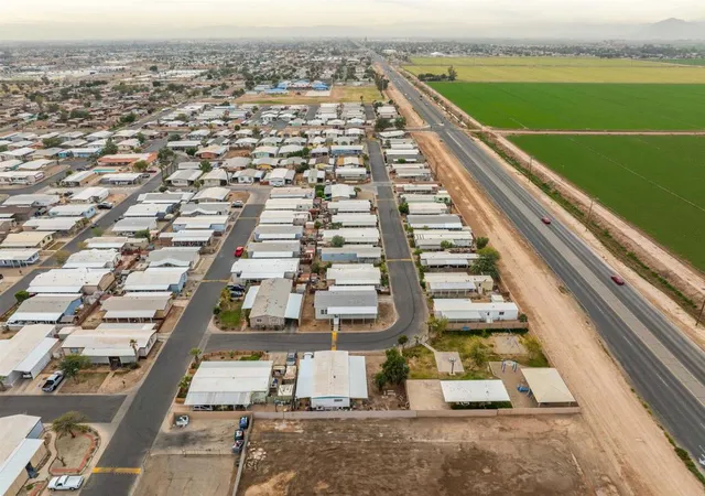 31st image of 1850 Lincoln Ave #SPC 163, El Centro, CA 92243 | MLS# PTP2601325