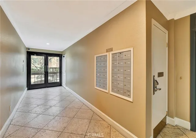 2nd image of 1734 N Fuller, Los Angeles, CA 90046