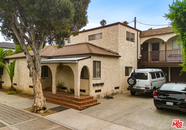 Homes for sale in Santa Monica, CA | 802 Ozone St, Santa Monica, CA 90405 | MLS# 26654195