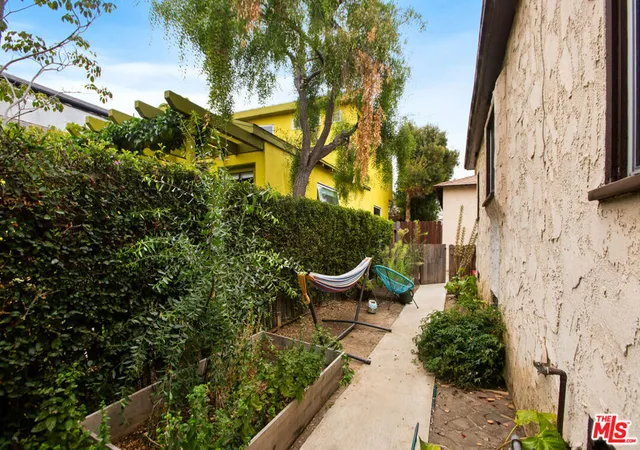 Homes for sale in Santa Monica, CA | 802 Ozone St, Santa Monica, CA 90405 | MLS# 26654195