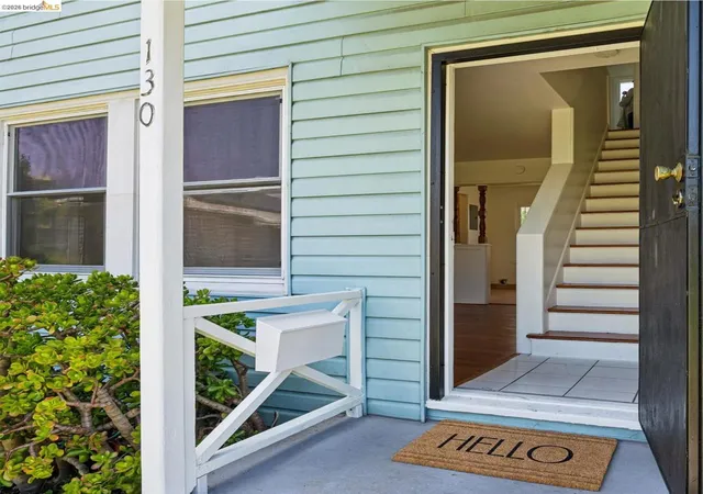 Listing Photo 2 - Condo for sale in building located at 130 Garrard, Richmond, CA 94801