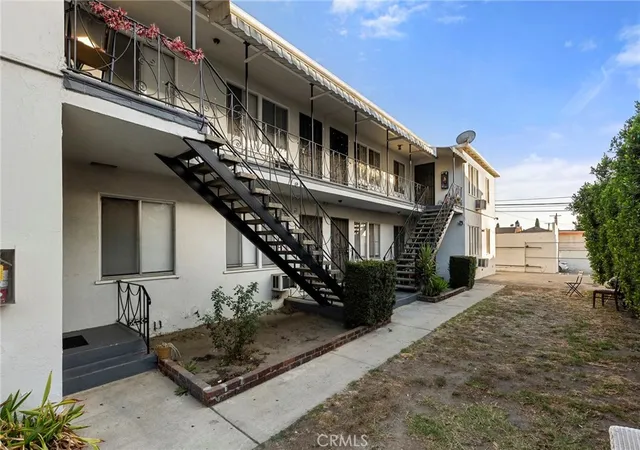 2nd image of 14324 Roscoe, Panorama City, CA 91402 | MLS# GD26037513