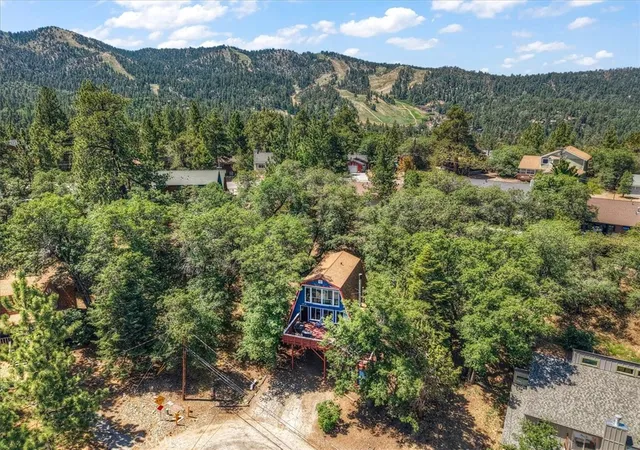2nd image of 1351 Silverado, Big Bear City, CA 92314 | MLS# IG26037612