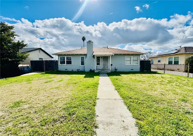 1st image of 1807 Shamrock, Bakersfield, CA 93304 | MLS# SR26037714
