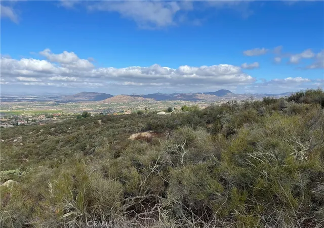 1st image of 3 Esplendida Wy, Temecula, CA 92592 | MLS# SW26037797