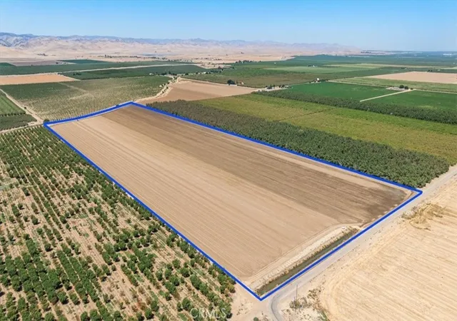 3rd image of 0 Schmidt Road, Gustine, CA 95322 | MLS# MC26025131