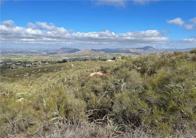 1st image of 4 Esplendida Wy, Temecula, CA 92592 | MLS# SW26037810