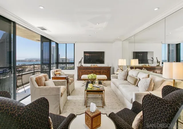 Photo 2 of Sale Pending at 700 Front St #1004, San Diego, CA 92101 | MLS# 260004047SD | Listing updated on 2026-09-02