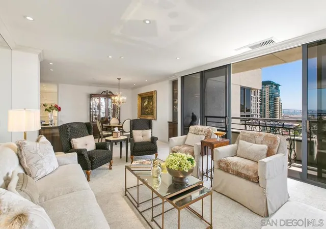 Photo 4 of Sale Pending at 700 Front St #1004, San Diego, CA 92101 | MLS# 260004047SD | Listing updated on 2026-09-02