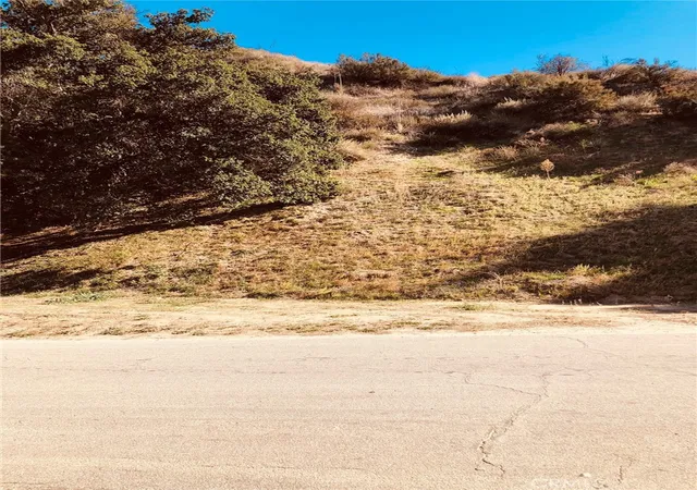5th image of 0 Lincoln Ave Lot 78, Castaic, CA 91384 | MLS# SR26037963