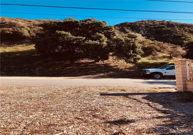 2nd image of 0 Lincoln Ave Lot77, Castaic, CA 91384 | MLS# SR26037968
