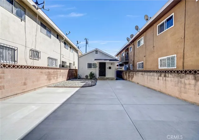 Homes for sale in Hawthorne, CA | 12530 Birch, Hawthorne, CA 90250 | MLS# DW26026101