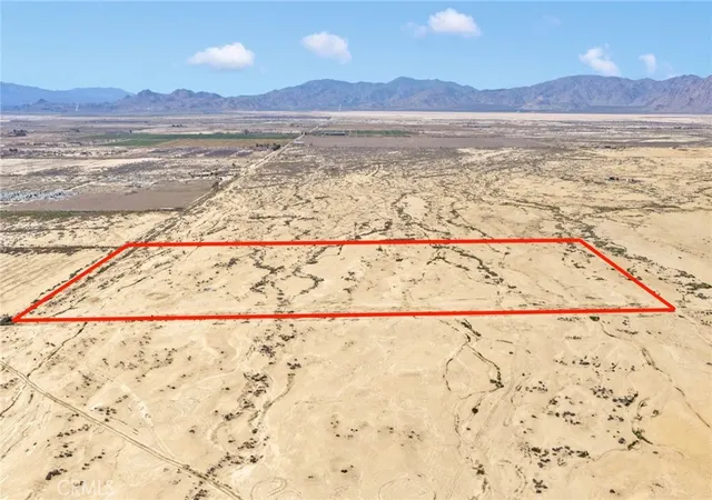 Photo 2 of Land for sale at 0 Fairlane Rd, Lucerne Valley, CA 92356 | MLS# HD26038099 | Listing updated on 2026-09-30