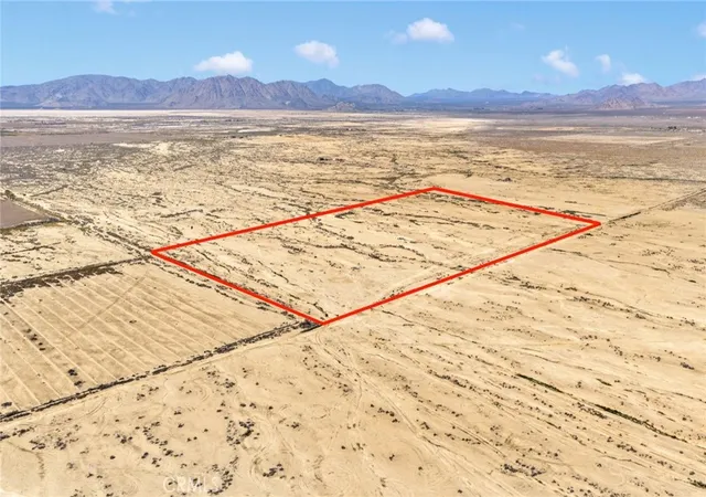 Photo 3 of Land for sale at 0 Fairlane Rd, Lucerne Valley, CA 92356 | MLS# HD26038099 | Listing updated on 2026-09-30