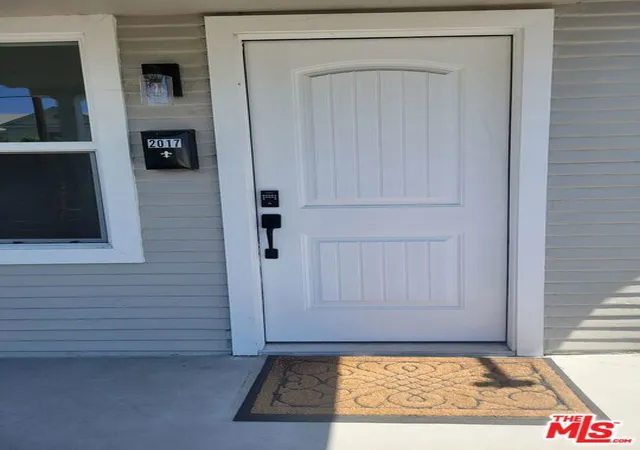 4th image of 2017 W 39Th St, Los Angeles, CA 90008 | MLS# 26654571
