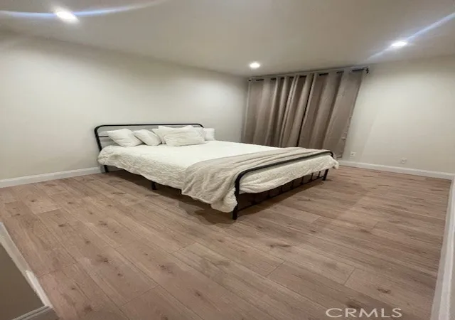 5th image of 211 E Channel Islands, Port Hueneme, CA 93041 | MLS# DW26036597