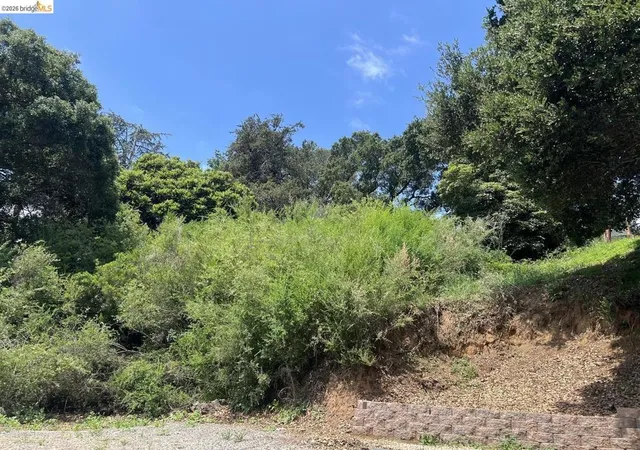 Photo 2 of Land for sale at 0 Frye St, Oakland, CA 94602 | MLS# 41124644 | Listing updated on 2026-05-16