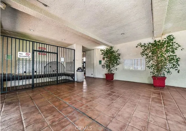2nd image of 5460 White Oak #G101, Encino, CA 91316 | MLS# OC26037201
