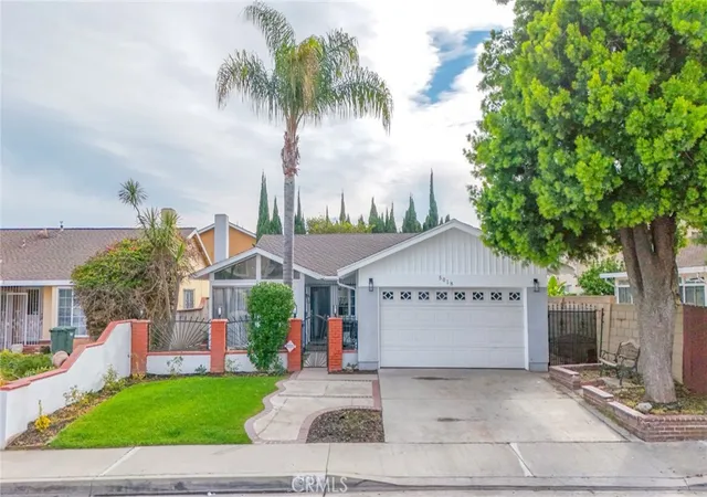 Photo 1 of Sale Pending at 5018 Elderhall Ave, Lakewood, CA 90712 | MLS# IV26030371 | Listing updated on 2026-03-31