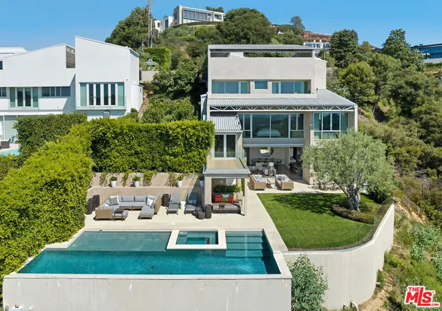 29th image of 1550 Casale Rd, Pacific Palisades, CA 90272 | MLS# 26653509