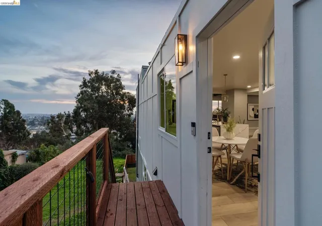 3rd image of 7807 7807 Outlook Ave, Oakland, CA 94605 | MLS# 41124735