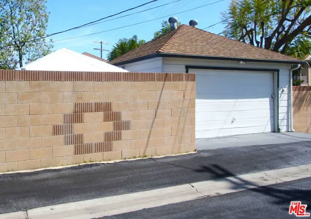 Photo 2 of Single family home for sale at 153 N Hanford Ave, San Pedro, CA 90732 | MLS# 26654929 | Listing updated on 2026-09-30