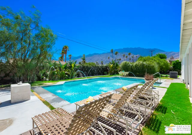 Homes for sale in Palm Springs, CA | 2405 E Francis Dr, Palm Springs, CA 92262 | MLS# 26654563PS
